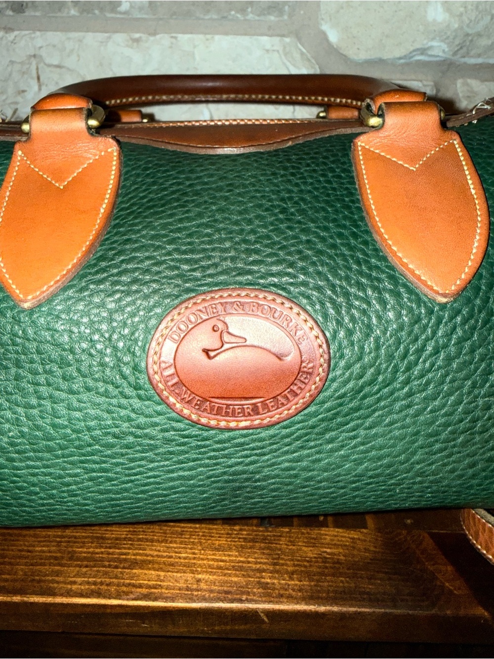 Vintage Dooney & Bourke Green Pebbled Leather Gladstone - Picture 3 of 13